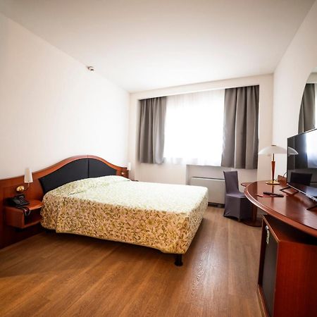 Hotel Donizetti Lallio Extérieur photo