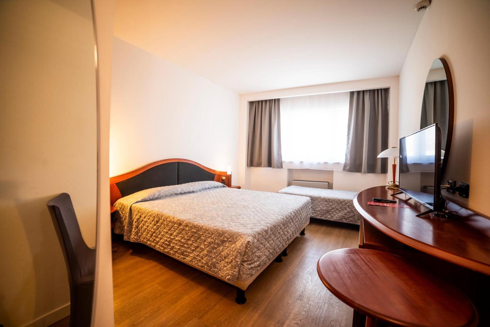Hotel Donizetti Lallio Extérieur photo