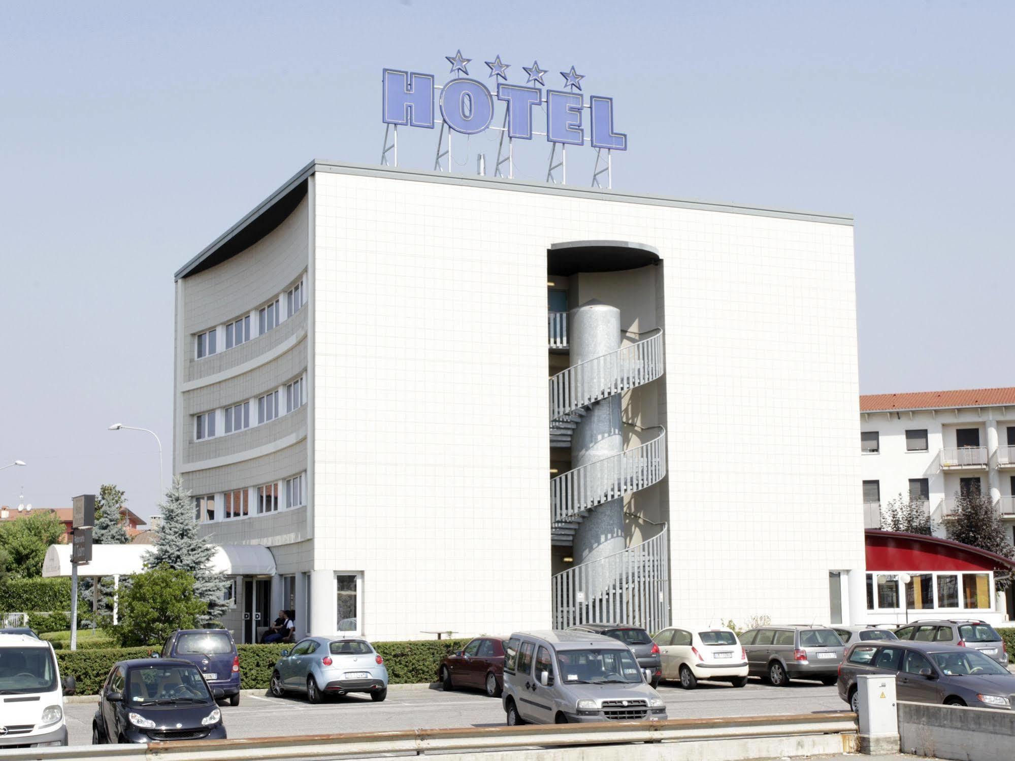Hotel Donizetti Lallio Extérieur photo